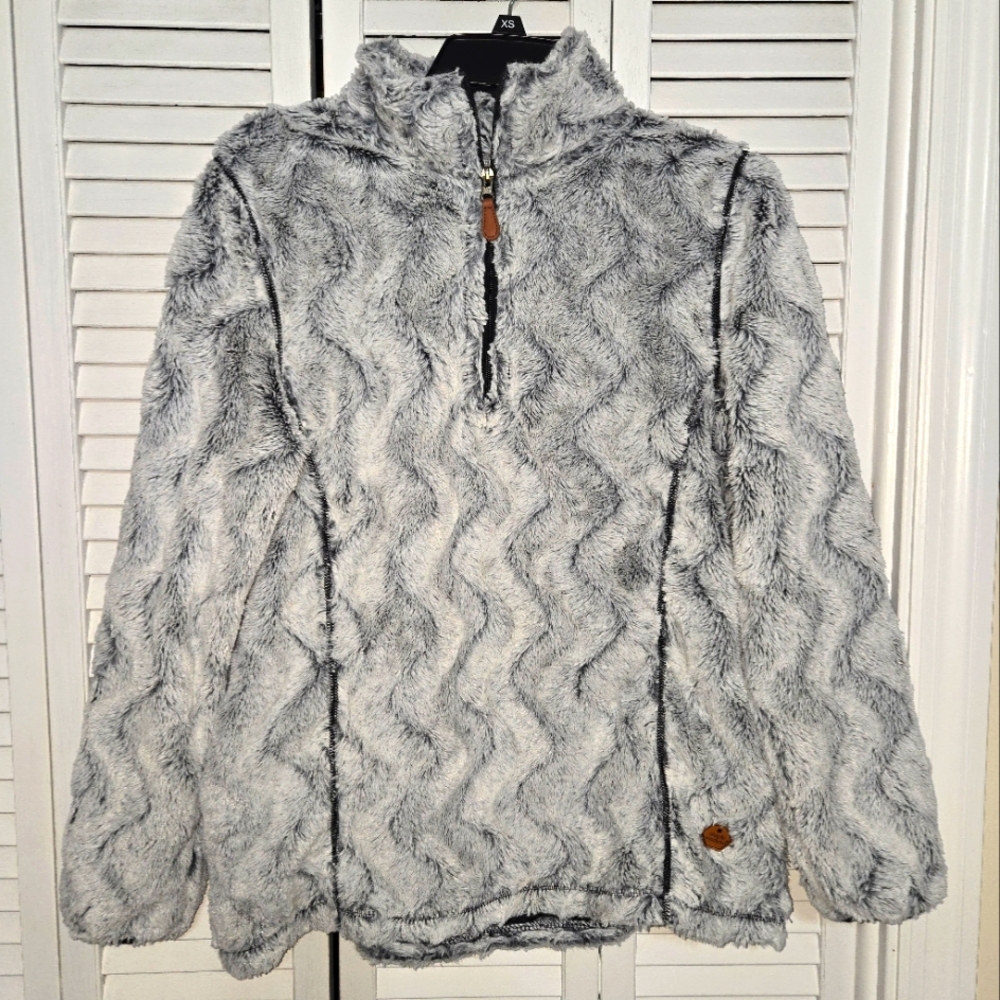 Simply Southern Women's M Faux Fur 1/4 Zip Pull-over Top
